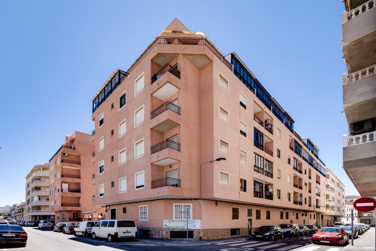 Estudio Joven Pura Apartament *